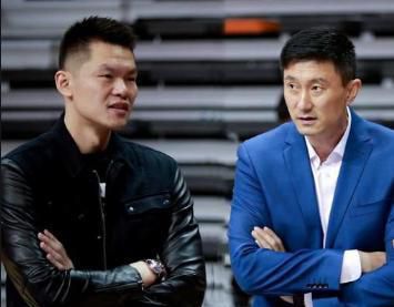 长腿欧巴很帅气，不过追随偶像之余也要小心钱包，为了一见金宇彬，当日有3名女粉丝 金宇彬加盟《二十岁》 姜河那、2PM俊昊有望出演 2014-05-04 韩国新生代演员金宇彬、姜河那和2PM成员俊昊将有望一同加盟新片《二十岁》。